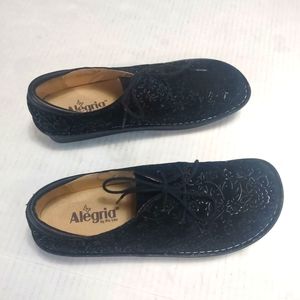 Alegria BRE-551 Black and Silver Floral Design Lace-up Shoes Size 41.